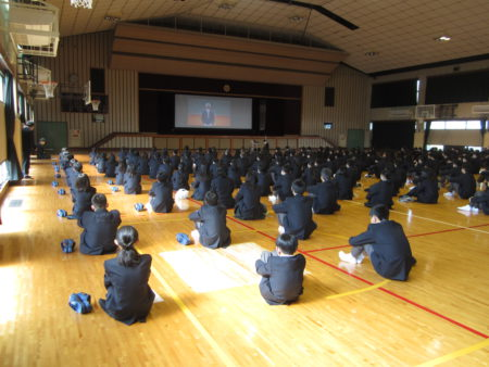 金光大阪中学高校の制服写真画像動画まとめ・レビュー口コミ評判・生徒の着こなし・夏服冬服詳細情報