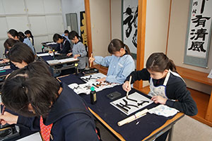 【東京】雙葉中学高校の制服写真画像まとめ・レビュー口コミ評判・生徒の着こなし・夏服冬服詳細情報