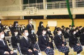 美瑛町立美瑛中学校の制服写真画像まとめ・レビュー口コミ評判・夏服冬服詳細情報
