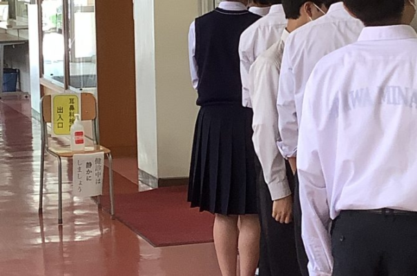 さいたま市立浦和南高校の制服写真画像まとめ・レビュー口コミ評判・生徒の着こなし・夏服冬服詳細情報