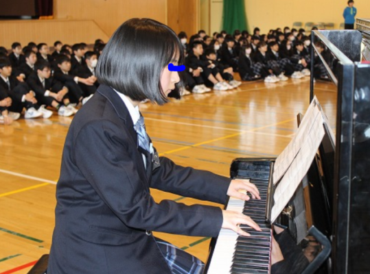 札幌市立屯田中央中学校の制服写真画像まとめ・レビュー口コミ評判・新制服旧制服比較【2016/平成28年度新制服】
