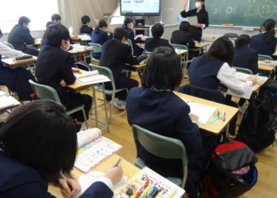 札幌市立中島中学校の制服写真画像まとめ・レビュー口コミ評判・夏服冬服詳細情報
