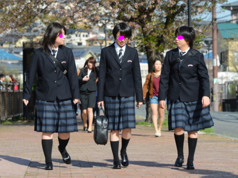 関西福祉科学大学高校の制服写真画像動画まとめ・レビュー口コミ評判・生徒の着こなし・夏服冬服詳細情報│全国中高制服グラム-全国47都道府県の中学校 高等学校制服検索口コミ-