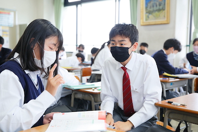 近畿大学附属高校中学校の制服写真画像まとめ・レビュー口コミ評判・生徒の着こなし・夏服冬服詳細情報