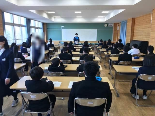 札幌市立東栄中学校の制服写真画像まとめ・レビュー口コミ評判・夏服冬服詳細情報