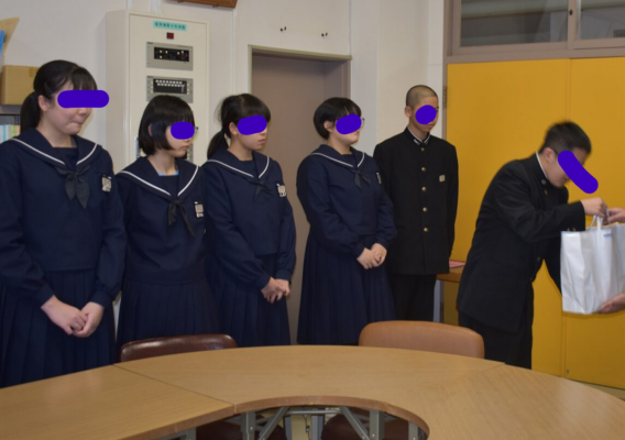 岩内町立第一中学校の制服写真画像まとめ・レビュー口コミ評判・夏服冬服詳細情報