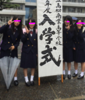 香川県立高松商業高校の制服写真画像動画まとめ・レビュー口コミ評判・生徒の着こなし・夏服冬服詳細情報