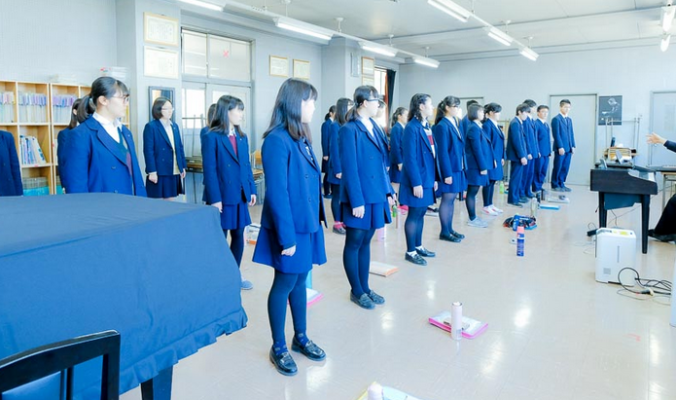 神奈川県立生田高校の制服写真画像動画まとめ・レビュー口コミ評判・新制服旧制服比較【2019/令和1年度新制服】