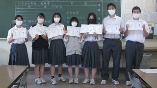 千葉県立柏井高校の制服写真画像まとめ・レビュー口コミ評判・生徒の着こなし・夏服冬服詳細情報