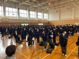札幌市立発寒中学校の制服写真画像まとめ・レビュー口コミ評判・夏服冬服詳細情報