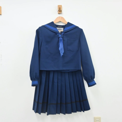愛知県立東浦高校の制服写真画像動画まとめ・レビュー口コミ評判・生徒の着こなし・夏服冬服詳細情報