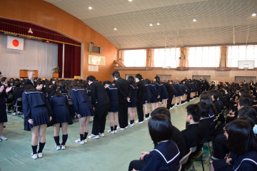 愛知県立松蔭高校の制服写真画像動画まとめ・レビュー口コミ評判・生徒の着こなし・セーラー服夏服冬服詳細情報