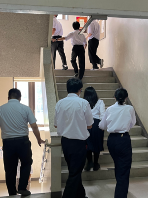 大阪市立都島工業高校の制服写真画像まとめ・レビュー口コミ評判・生徒の着こなし・夏服冬服詳細情報