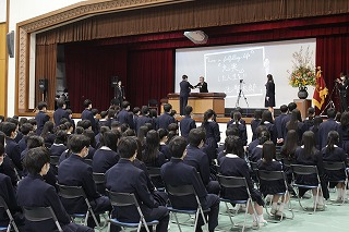 帝塚山学院泉ヶ丘中学高校の制服写真画像動画まとめ・レビュー口コミ評判・生徒の着こなし・夏服冬服詳細情報