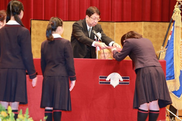 羽衣学園中学高校の制服写真画像動画まとめ・レビュー口コミ評判・生徒の着こなし・夏服冬服詳細情報