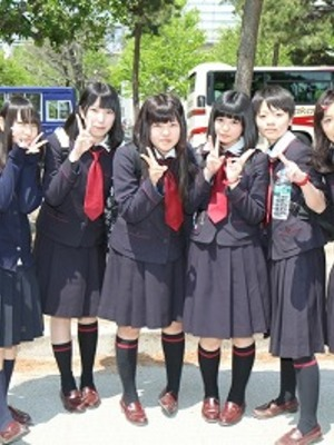 羽衣学園中学高校の制服写真画像動画まとめ・レビュー口コミ評判・生徒の着こなし・夏服冬服詳細情報