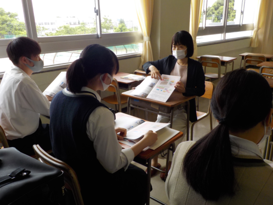 広島県立広島商業高校の制服写真画像動画まとめ・レビュー口コミ評判・生徒の着こなし・夏服冬服詳細情報