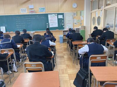 春日部市立東中学校の制服写真画像動画まとめ・レビュー口コミ評判・体操服ジャージ・夏服冬服詳細情報