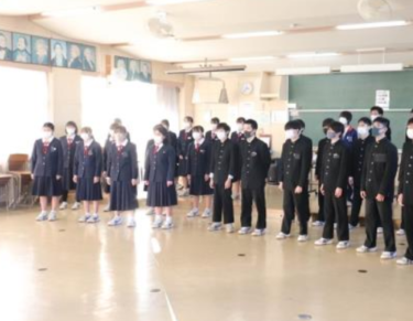 久喜市立鷲宮西中学校の制服写真画像動画まとめ・レビュー口コミ評判・体操服ジャージ・夏服冬服詳細情報