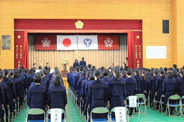 浜松日体中学高校の制服写真画像まとめ・レビュー口コミ評判・生徒の着こなし・夏服冬服詳細情報