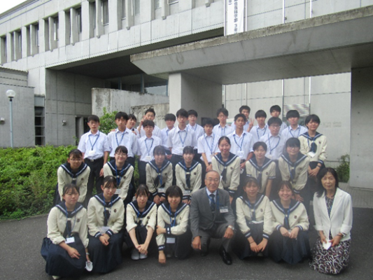 東洋大学附属姫路中学高校の制服写真画像動画まとめ・レビュー口コミ評判・新制服旧制服比較【2022/令和4年度新制服】高校学ランセーラー服廃止
