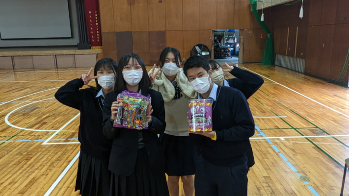 千葉県立鎌ヶ谷高校の制服写真画像まとめ・レビュー口コミ評判・生徒の着こなし・夏服冬服詳細情報