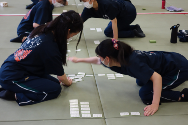 千葉県立鎌ヶ谷高校の制服写真画像まとめ・レビュー口コミ評判・生徒の着こなし・夏服冬服詳細情報
