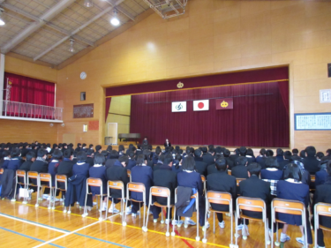 さいたま市立城南中学校の制服写真画像動画まとめ・レビュー口コミ評判・体操服ジャージ・夏服冬服詳細情報