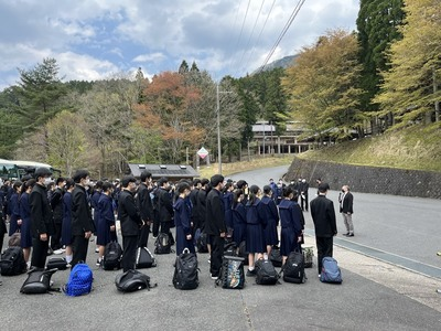 兵庫県立西宮高校の制服写真画像まとめ・レビュー口コミ評判・生徒の着こなし・夏服冬服詳細情報