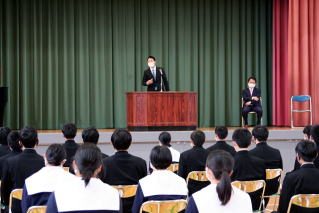 愛知県立田口高校の制服写真画像まとめ・レビュー口コミ評判・新制服旧制服比較【2022/令和4年度新制服】学ランセーラー服廃止
