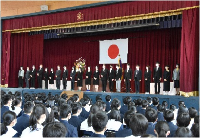 愛知県立西春高校の制服写真画像まとめ・レビュー口コミ評判・生徒の着こなし・夏服冬服詳細情報