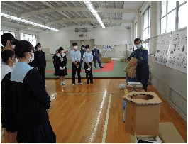 愛知県立西春高校の制服写真画像まとめ・レビュー口コミ評判・生徒の着こなし・夏服冬服詳細情報