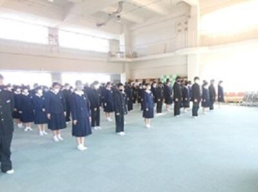 寄居町立城南中学校の制服写真画像動画まとめ・レビュー口コミ評判・体操服ジャージ・夏服冬服詳細情報