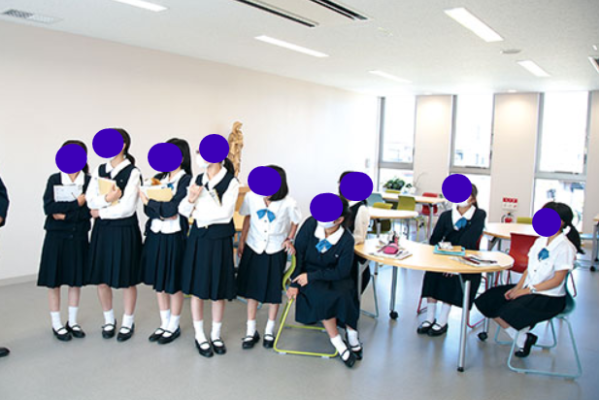 浦和明の星女子中学高校の制服写真画像まとめ・レビュー口コミ評判・生徒の着こなし・夏服冬服詳細情報