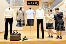 仁愛女子高校の制服写真画像動画まとめ・レビュー口コミ評判・新制服旧制服比較【2023/令和5年度新制服】セーラー廃止
