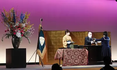 金蘭会中学高校の制服写真画像動画まとめ・レビュー口コミ評判・セーラー服ジャージ部活バレー様子等
