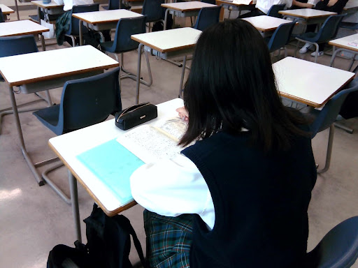 獨協埼玉中学高校の制服写真画像動画まとめ・レビュー口コミ評判・生徒の着こなし・夏服冬服詳細情報