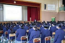 さいたま市立土屋中学校の制服写真画像まとめ・レビュー口コミ評判・体操服ジャージ・夏服冬服詳細情報