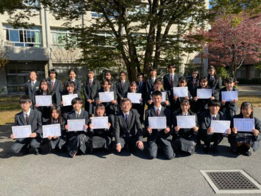 昌平中学高校の制服写真画像まとめ・レビュー口コミ評判・生徒の着こなし・夏服冬服詳細情報