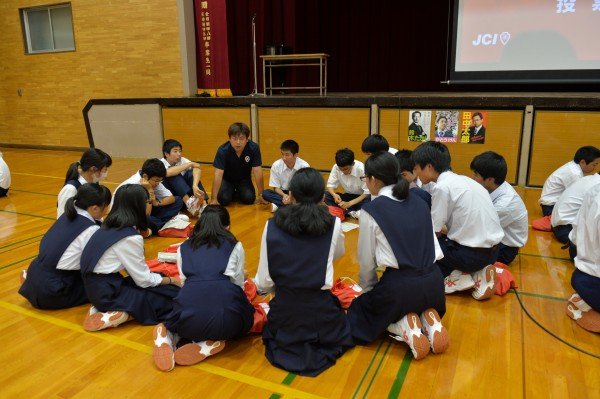 愛知県立岡崎高校の制服写真画像動画まとめ・レビュー口コミ評判・生徒の着こなし・夏服冬服詳細情報