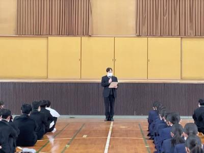 愛媛県立松山北高校の制服写真画像動画まとめ・レビュー口コミ評判・生徒の着こなし・夏服冬服詳細情報