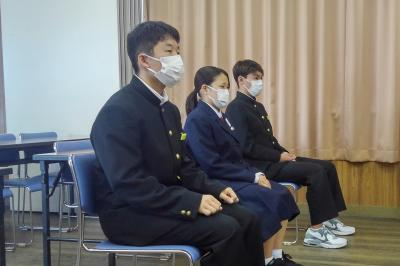 愛媛県立松山北高校の制服写真画像動画まとめ・レビュー口コミ評判・生徒の着こなし・夏服冬服詳細情報
