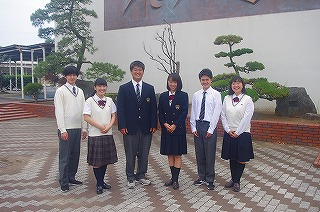 埼玉県立大宮商業高校の制服写真画像動画まとめ・レビュー口コミ評判・生徒の着こなし・夏服冬服詳細情報