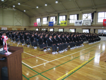 千葉市立花見川中学校の制服写真画像動画まとめ・レビュー口コミ評判・体操服ジャージ・夏服冬服詳細情報