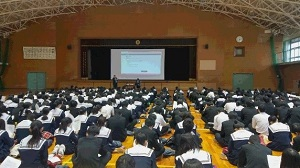 愛知県立春日井高校の制服写真画像まとめ・レビュー口コミ評判・生徒の着こなし・夏服冬服詳細情報