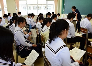 愛知県立春日井高校の制服写真画像まとめ・レビュー口コミ評判・生徒の着こなし・夏服冬服詳細情報