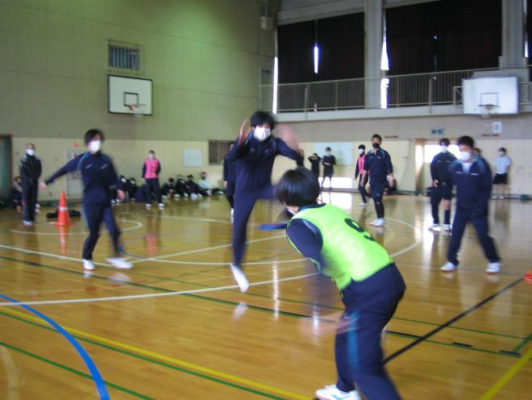 神奈川県立釜利谷高校の制服写真画像動画まとめ・レビュー口コミ評判・生徒の着こなし・夏服冬服詳細情報