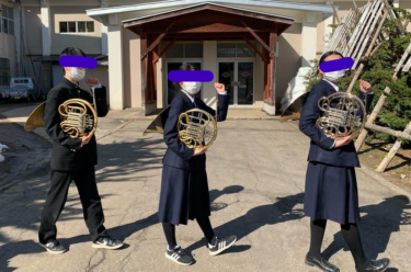 秋田県立横手高校の制服写真画像動画まとめ・レビュー口コミ評判・生徒の着こなし・夏服冬服詳細情報