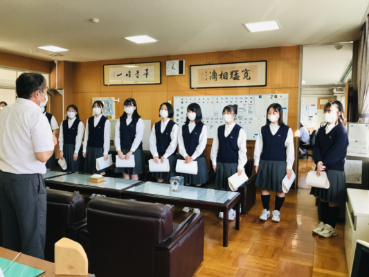 千葉県立木更津東高校の制服写真画像動画まとめ・レビュー口コミ評判・生徒の着こなし・夏服冬服詳細情報