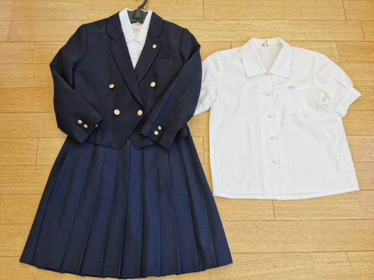 福岡県立光陵高校の制服写真画像動画まとめ・レビュー口コミ評判・生徒の着こなし・夏服冬服詳細情報